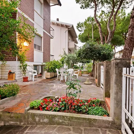 Apartement In Cattolica Only 600 Metres From The Sea Apartamento *