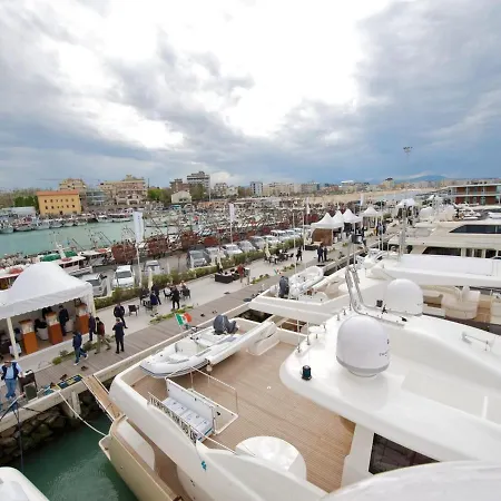 Apartement In Cattolica Only 600 Metres From The Sea *